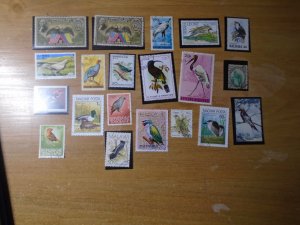 Birds  #  32  used / MNH