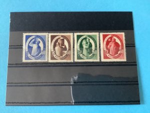 Hungary 1954 Social Services Mounted Mint  Stamps  R46272