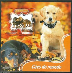 GUINEA BISSAU 2014 FAUNA DOGS OF THE WORLD SOUVENIR SHEET