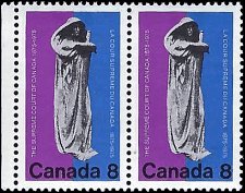 CANADA   #669 MNH PAIR (2)