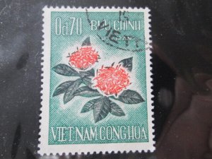 Vietnam (South) #261 used  2024 SCV = $0.25