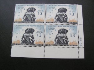 US 1959 MNH SCOTT # RW 26 DUCK HUNTING PLATE BLOCK XF