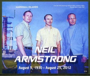 MARSHALL ISLANDS 2022 10th MEMORIAL NEIL ARMSTRONG  IMPERF SOUV/SHEET MINT NH