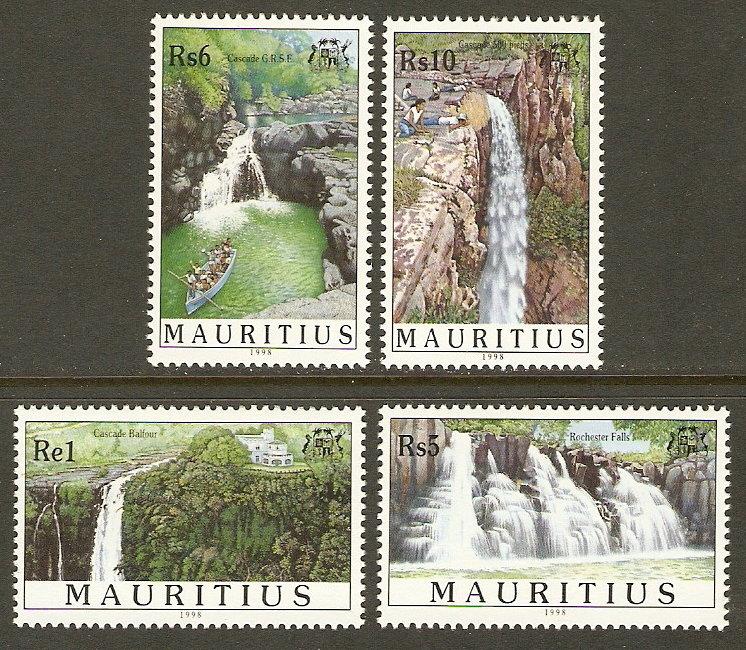 Mauritius #869-72 NH Waterfalls