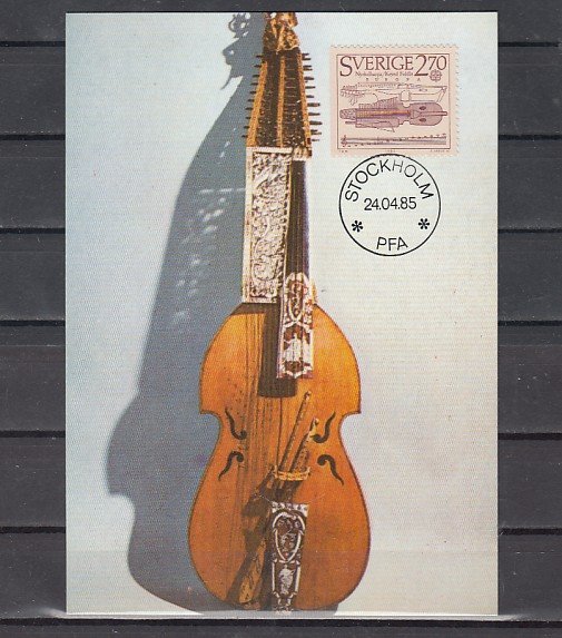 Sweden, Scott cat. 1533 only. Europa- Music Instrument issue. Max. Card. ^