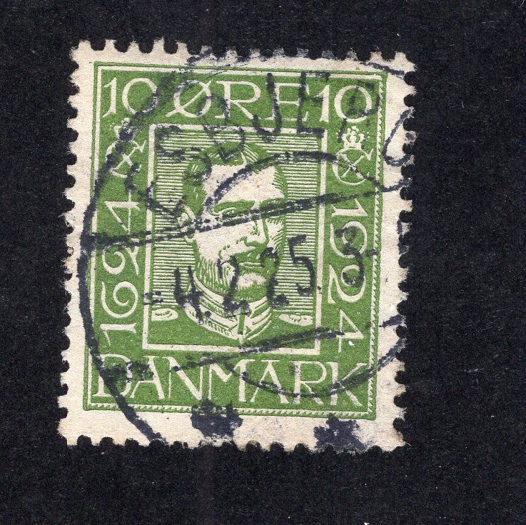 Denmark 1924 10o green Christian X, Scott 164 used, value = $7.00