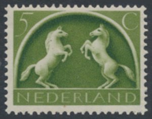 Netherlands  SC# 251  MNH  Horses see details & scans