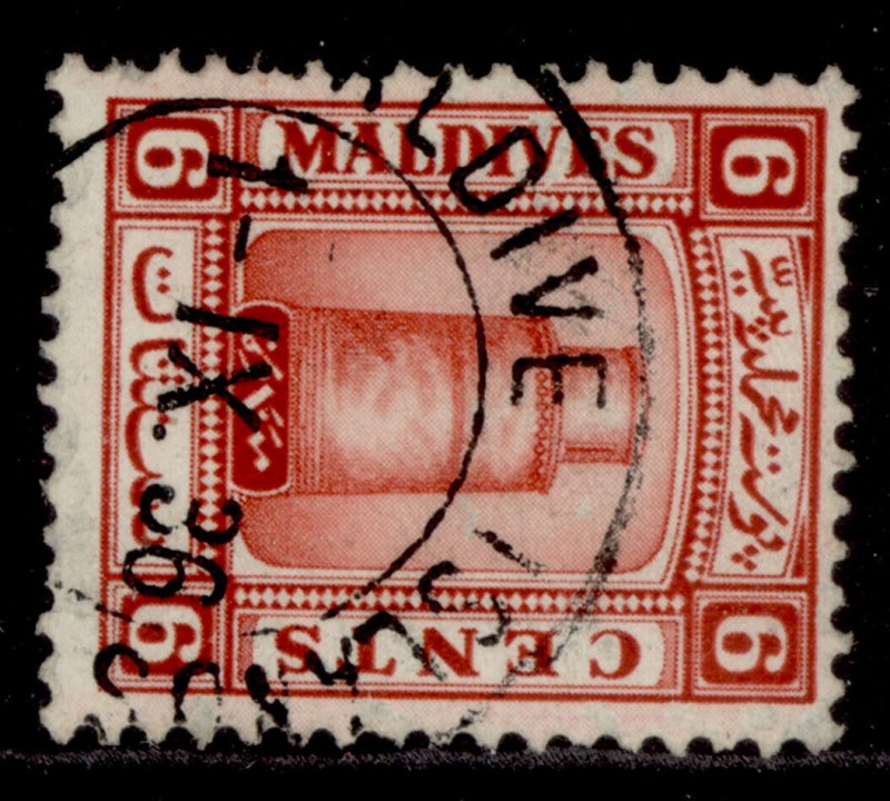 MALDIVE ISLANDS GV SG15B, 6c scarlet, FINE USED. Cat £11. WMK SIDEWAYS