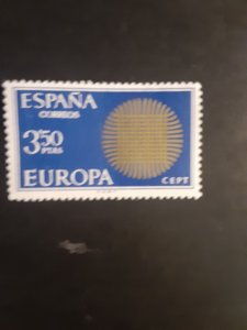 Spain #1607              MH