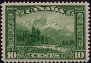 Canada #  155 Mint  VF NH  Cat $ 70