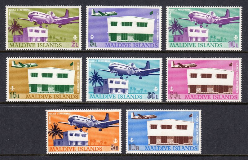 MALDIVES — SCOTT 221-228 — 1967 HULULE AIRPORT SET — MNH — SCV $19.50