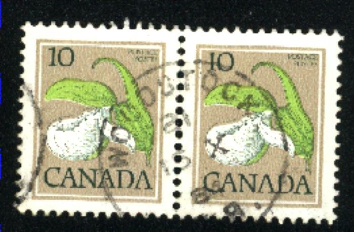 Can #786   pair   used VF 1979 PD