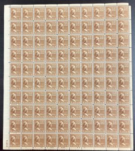 805 Presidential Series, Martha Washington MNH 1  1/2 cent Sheet of 100   1938