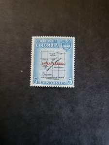 Stamps Columbia Scott  C290 never hinged