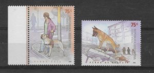 ARGENTINA 2004 TRAINED DOGS BLIND GUIDE RESCUE DOG ANIMALS SET OF 2 MNH