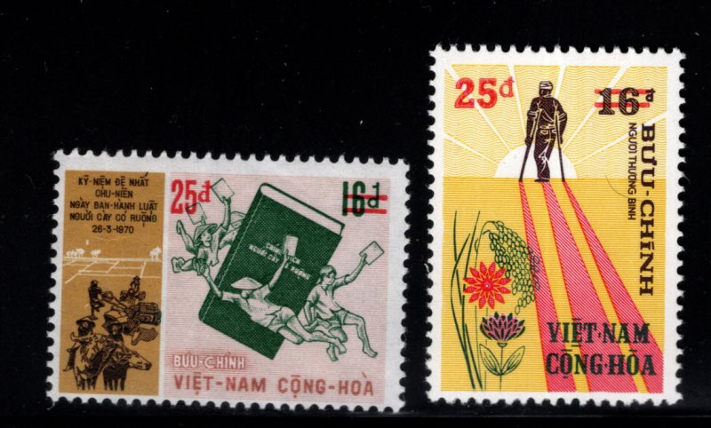 South Vietnam Scott 482-483 MNH** surcharged set CV $15