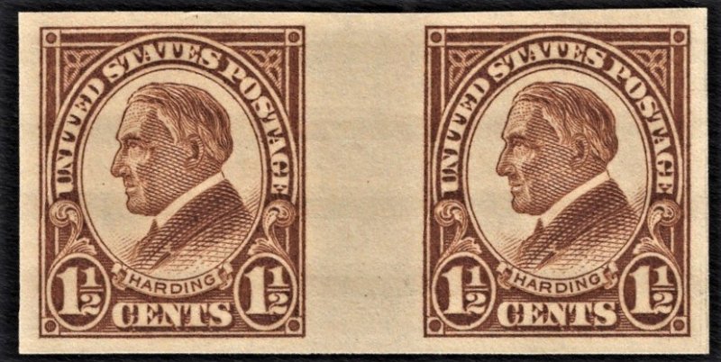 US 631 MNH VF 1-1/2 Cent Harding Imperforate Horizontal Gutter Pair