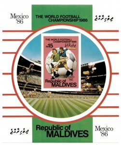 Maldives 1986 - Soccer - IMPERF Souvenir Stamp Sheet - Scott #1180 - MNH