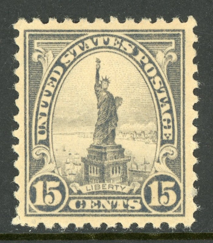 USA 1922 Fourth Bureau 15¢ Liberty Perf 11 Scott 566 MNH G217