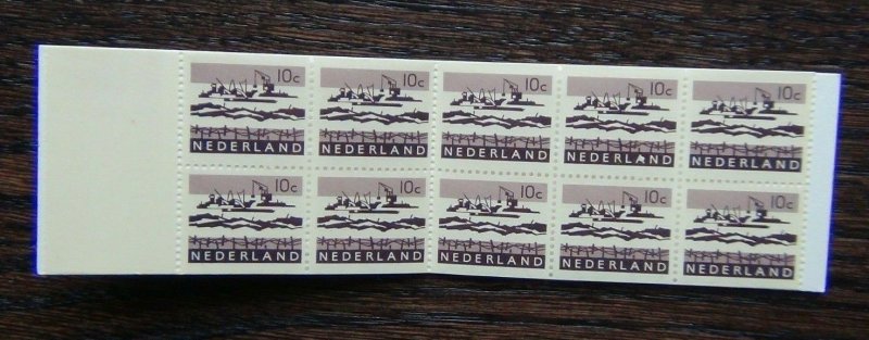 Netherlands 1962 1 Guilder Booklet contains 10c x 10 Delta Excavation Works MNH