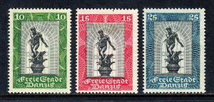 Danzig - Scott #B6-B8 - MH - Tiny thin speck #B7 - SCV $13