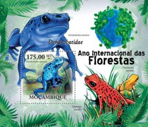 MOZAMBIQUE 2011 SHEET INTERNATIONAL YEAR OF FORESTS FROGS AMPHIBIANS