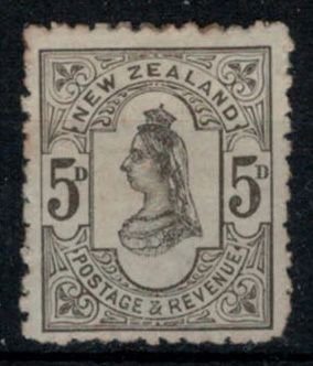 New Zealand 1882 SG223 - 5d QV Second Side Face - MNG