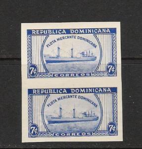 DOMINICAN REP. DOMINICANA 500 MNH PAIR SHIP L623