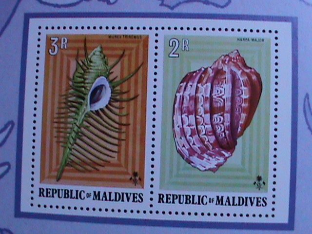 MALDIVES-ISLANDS-1975 SC# 541 BEAUTIFUL SEA SHELLS & COWRIES MNH SHEET VF
