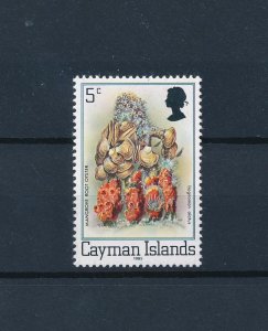 [46962] Cayman Isands 1985 Marine life oyster corals From set MNH