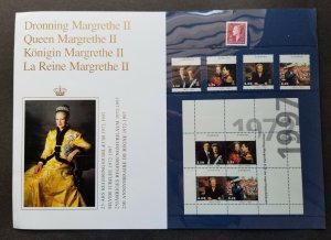 Denmark Silver Jubilee Queen Margrethe II 1997 Royal (folder set) MNH *see scan