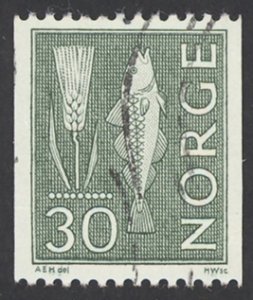 Norway Sc# 421 Used 1963 30o Rye & Fish