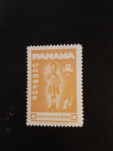 +Panama #RA59          Used