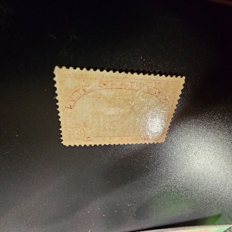 Q8 Parcel Post 1913 20cent issue. MINT NEVER HINGED! look at gum pic. CSV 260.00
