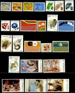 AUSTRALIA Sc#554-579 1973-84 Definitives Complete Set OG Mint Mostly NH