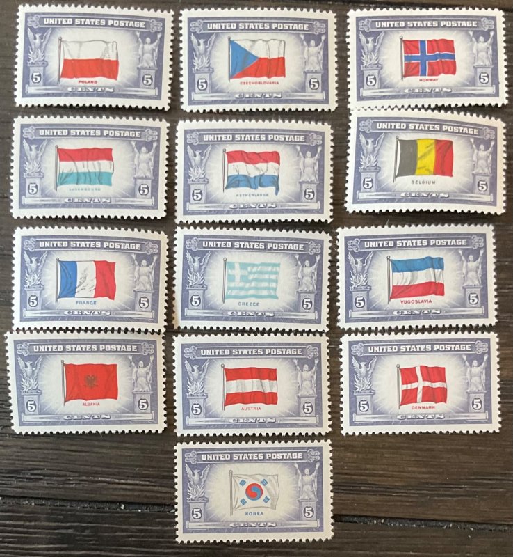 US #909-921 *MH* 13 Singles Flags of Overrun Countries SCV $3.75 L36