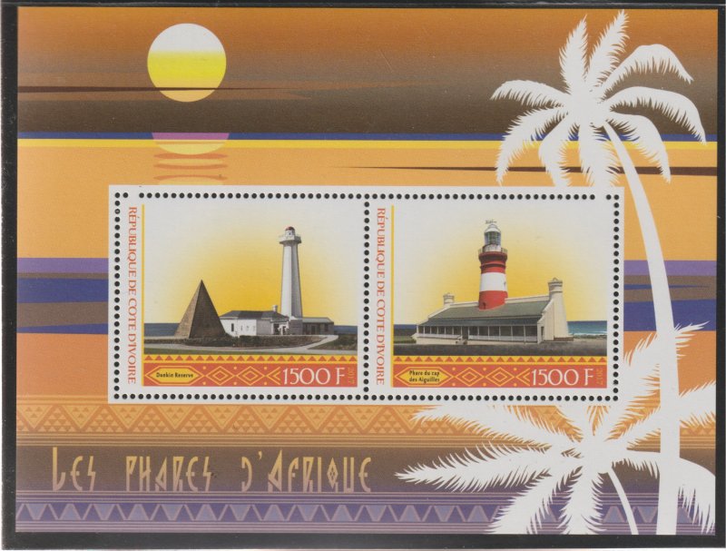 LIGHTHOUSES IN AFRICA  perf sheet containing two values mnh