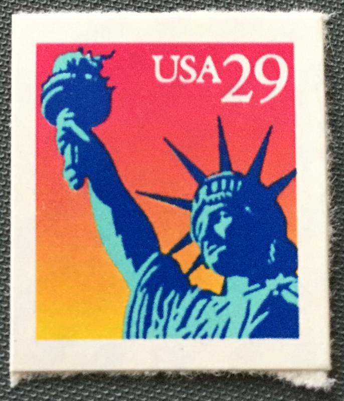 US #2599 MNH Booklet Single Statue of Liberty SCV $.60