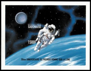 Gabon 1999 - Space - IMPERF Souvenir Stamp Sheet - Scott #941 - MNH