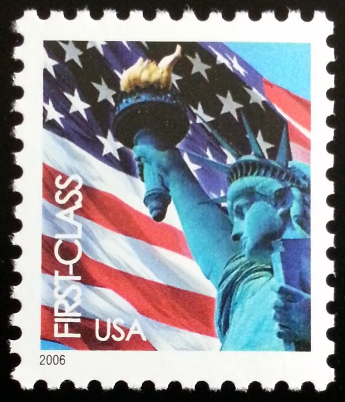 2006 39c Statue of Liberty & Flag, WA Scott 3965 Mint F/VF NH