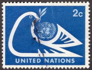 United Nations - New York 249 - Used - 2c Dove / UN Emblem (1974)