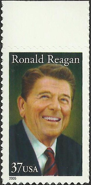 # 3897 Mint Never Hinged ( MNH ) RONALD REAGAN