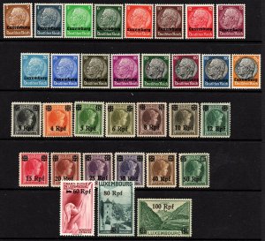 Luxembourg - Sc# N1 - N16 MLH + N17 - N32 MNH (1 pg rem) - Lot 0920005