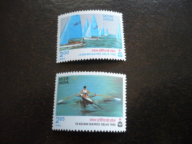 Stamps - India - Scott# 997, 999 - Mint Never Part Hinged Set of 2 Stamps