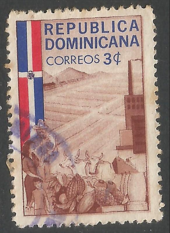 DOMINICAN REPUBLIC 567 VFU Y479-3