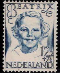 Netherlands Scott B169 MH* semi-postal 1946