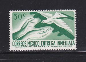 Mexico E18 MNH Birds, Pigeon, Hands