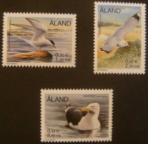 Aland 2000 #86,95,99 MNH. Birds