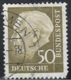 Germany Scott No. 757