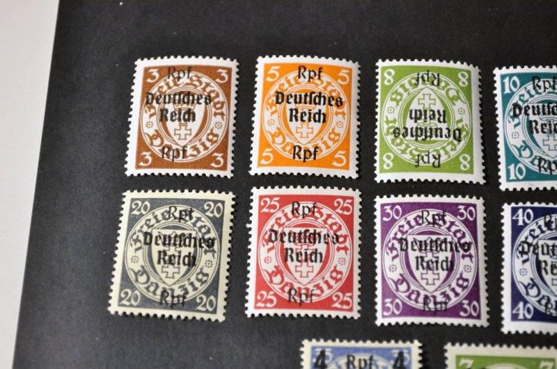 Danzig sc# 241-254 MH OG set 1939 Mint unused light hinging 241-54